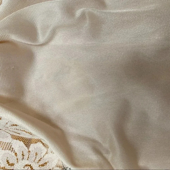Vintage - NWT Cream Off White Lace Bodysuit - Picture 8 of 8